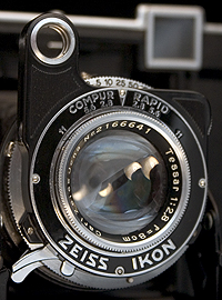 Zeiss Ikon Lens in Compur Rapid Shutter